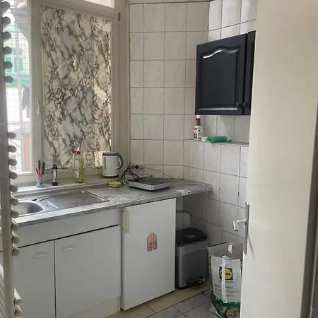 Mano 31 Apartment *